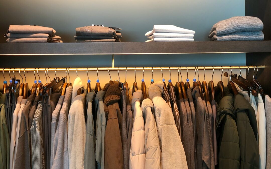 Spice Up Your Space: DIY Closet Organizer Extravaganza!